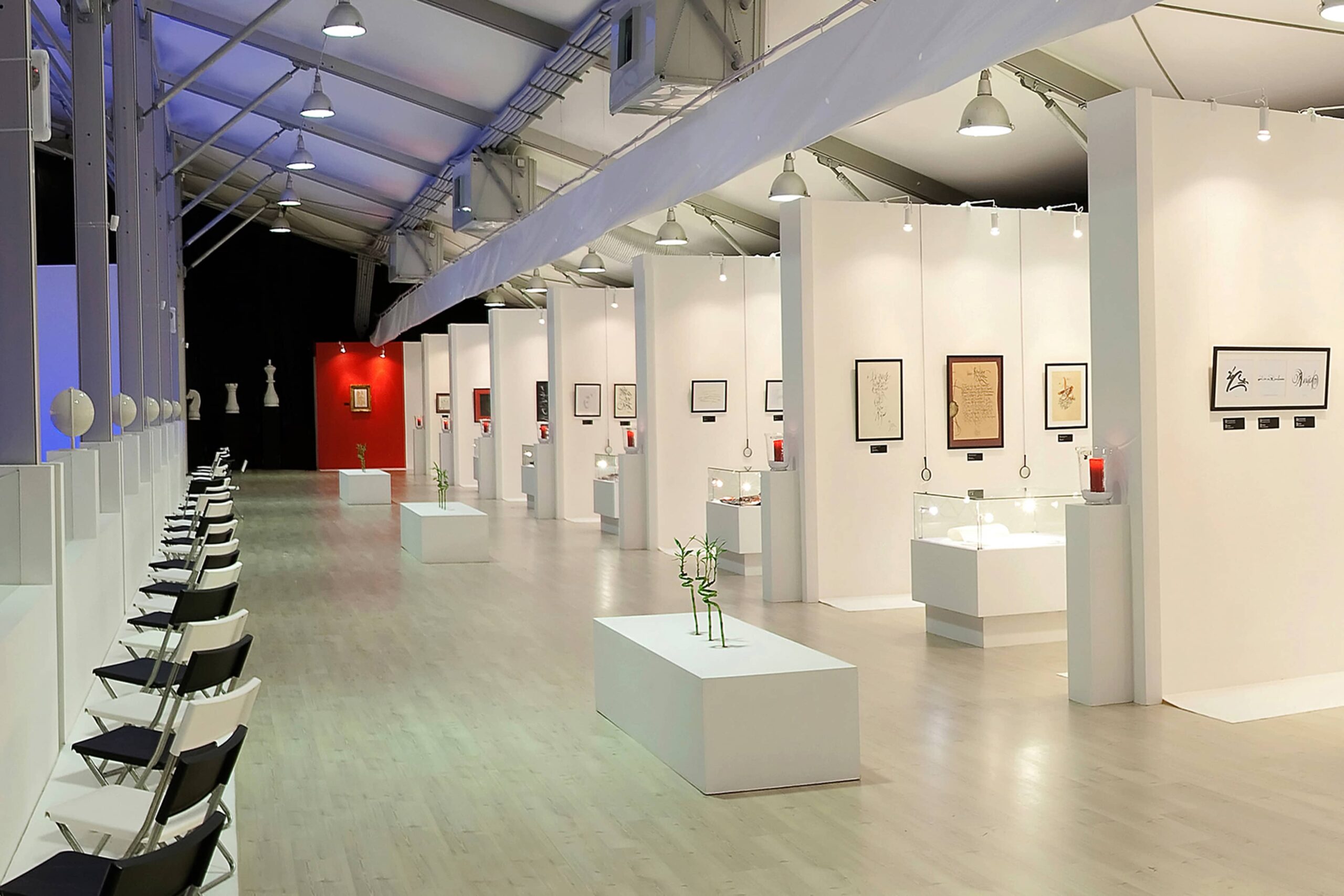 Calligraphy_exhibition_in_Moscow (1)